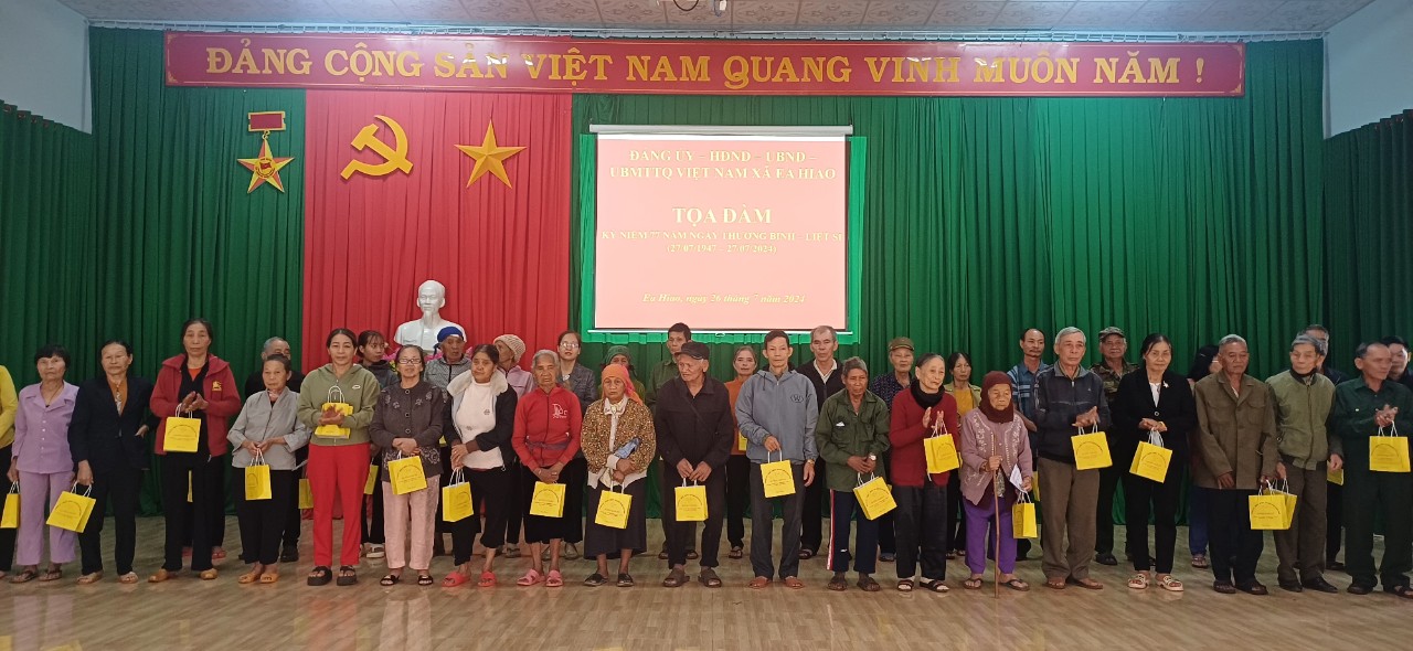 Xã Ea Hiao toạ đàm kỷ niệm 77 năm, ngày Thương binh - Liệt sỹ 27/7